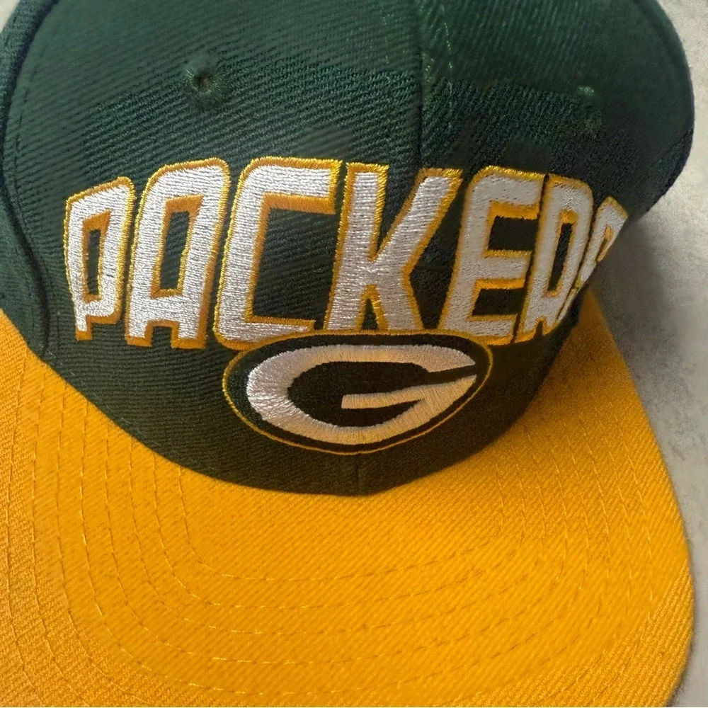 Reebok green bay